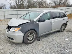 Honda Odyssey EXL 3.5L 6 2013