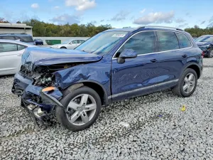 Volkswagen Touareg V6 3.6L 6 2011