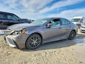 Toyota Camry 2.5L 4 2023