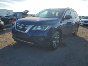 Nissan Pathfinder SV 3.5L 6 2020