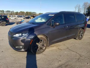 Chrysler Pacifica TOURING L 3.6L 6 2020