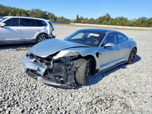 Porsche Taycan 4S U 2025