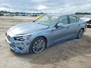 Infiniti Q50 LUXE 3.0L 6 2019