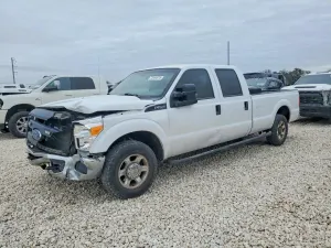 Ford F-250 SUPER DUTY 6.2L 8 2013
