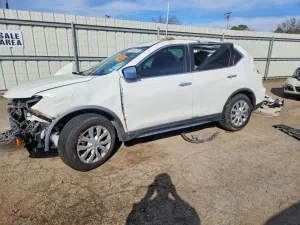 Nissan Rogue S 2.5L 4 2017