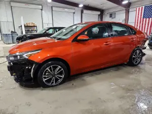 Kia Cerato / Forte / K3 LX 2.0L 4 2023