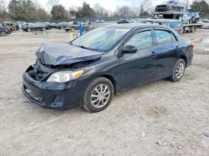 Toyota Corolla BASE 1.8L 4 2013
