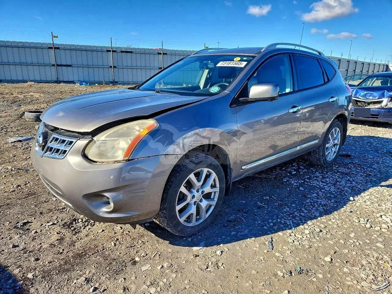 Nissan Rogue S 2.5L 4 2013