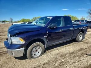 RAM 1500 SLT 5.7L 8 2018