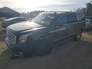 GMC Yukon DENALI 6.2L 8 2019