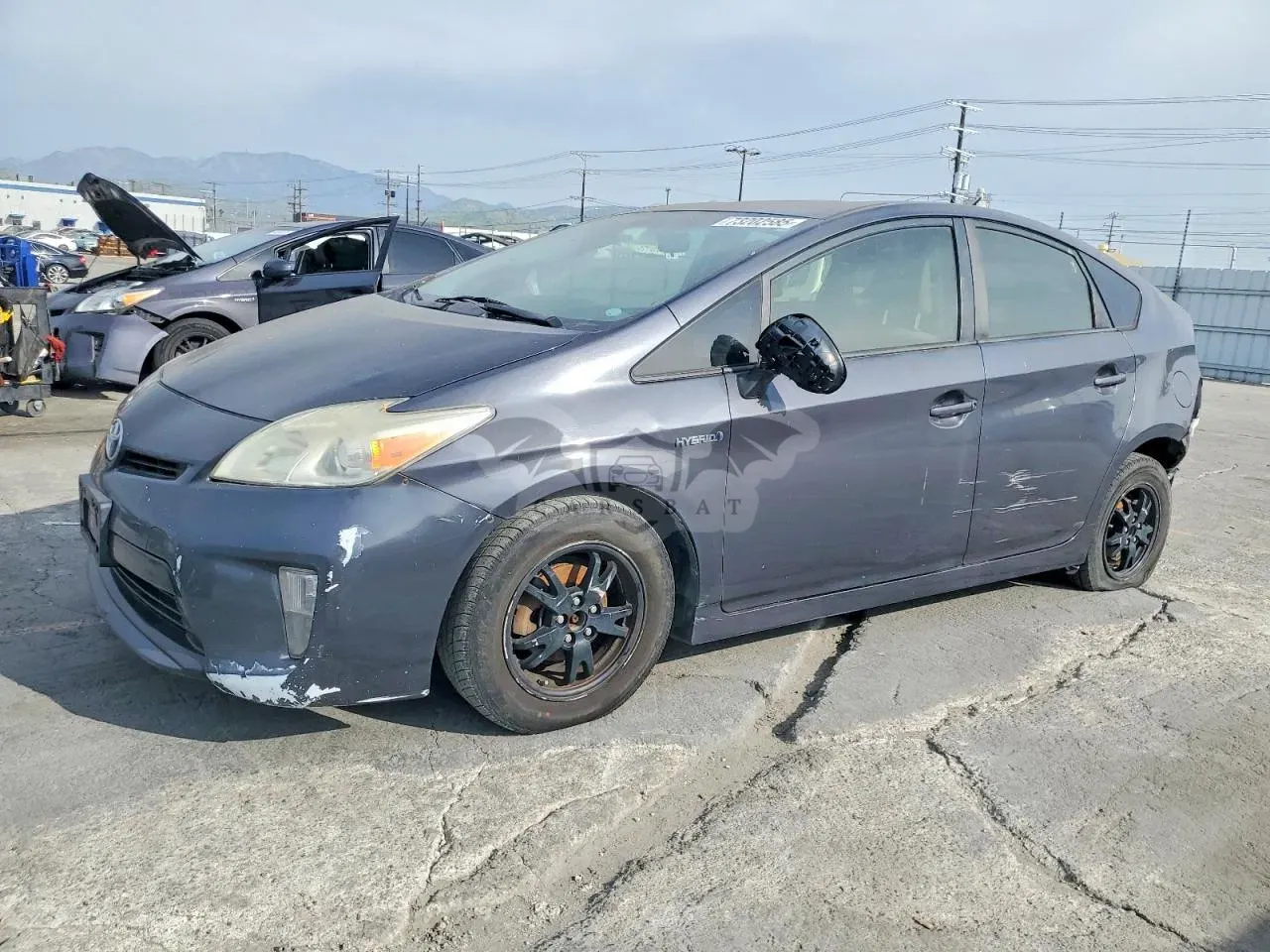 Toyota Prius 1.8L 4 2014