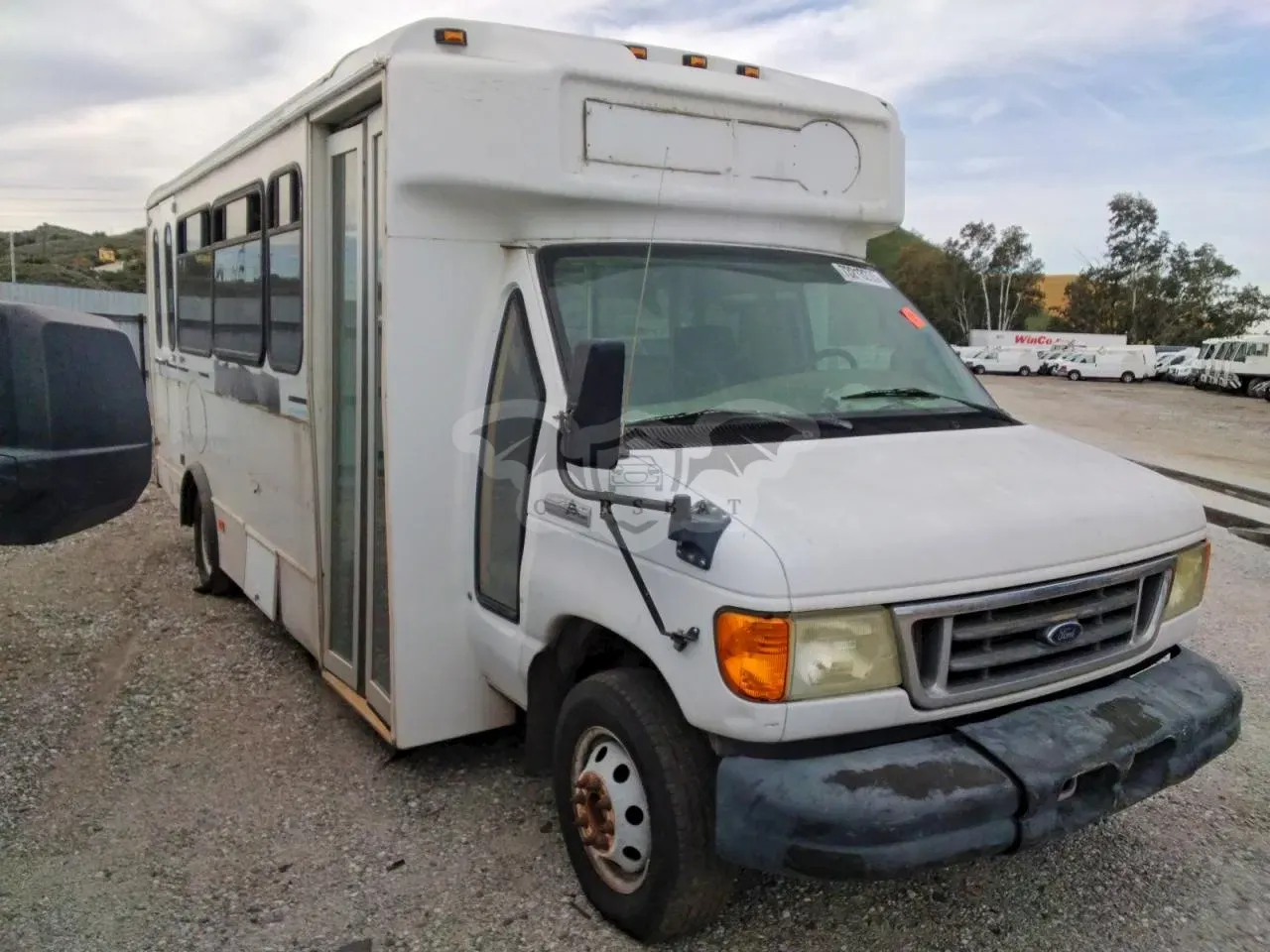 Ford Econoline E450 SUPER DUTY CUTAWAY VAN 6.8L 10 2006