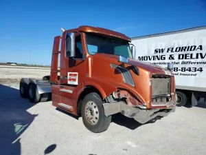 Volvo VNL VNL 12.8L 6 2015