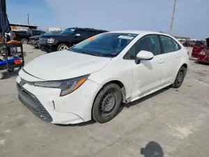 Toyota Corolla LE 2.0L 4 2024