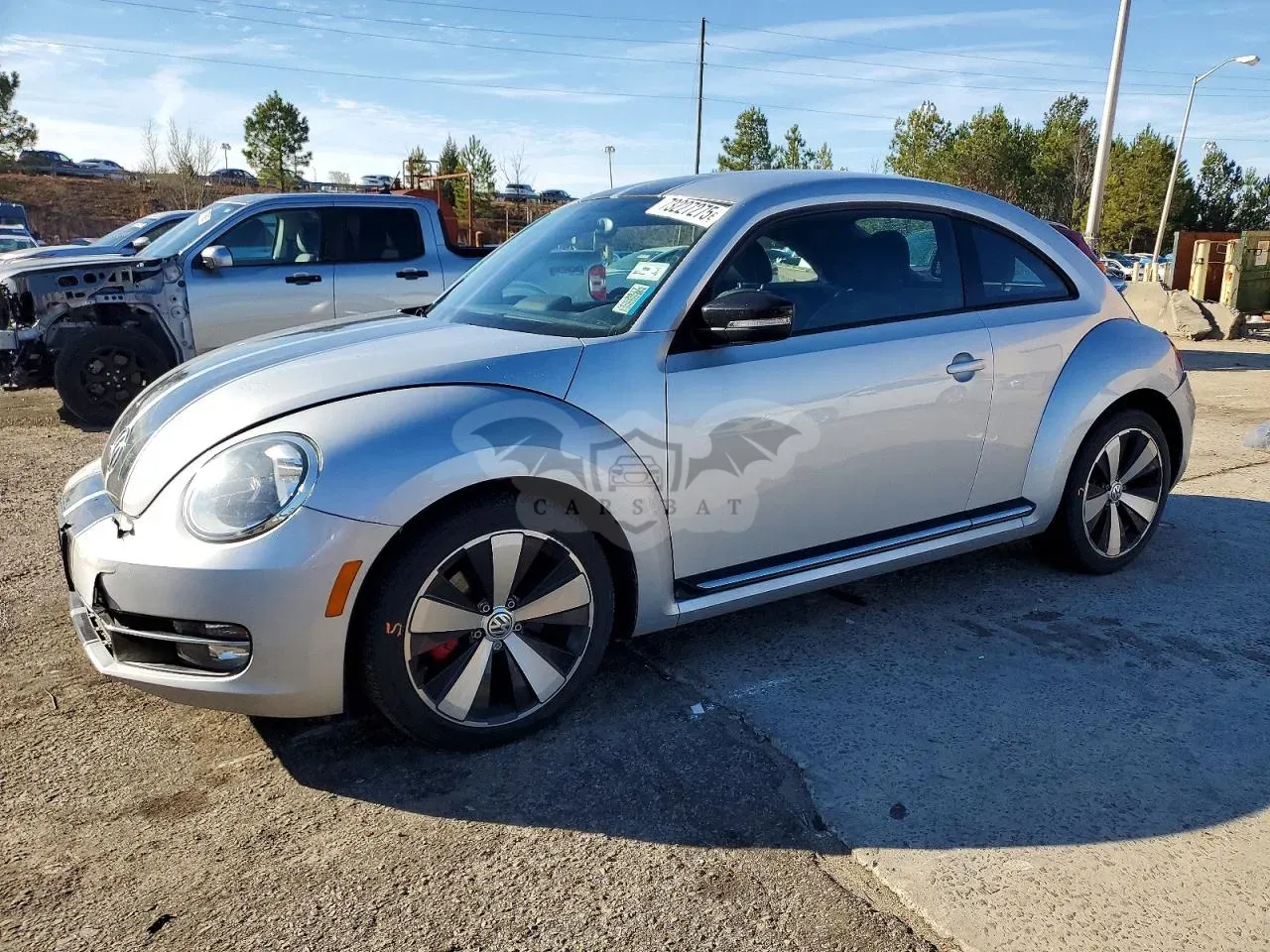 Volkswagen Beetle TURBO 2.0L 4 2012