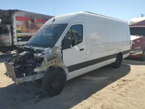 Mercedes-Benz Sprinter 2.0L 4 2024