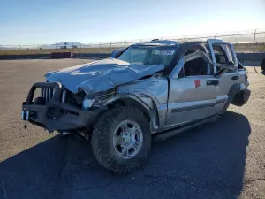 Jeep Liberty SPORT 3.7L 6 2003