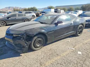 Chevrolet Camaro LS 3.6L 6 2015