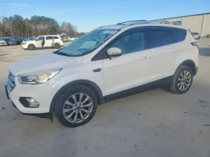 Ford Escape TITANIUM 2.0L 4 2018