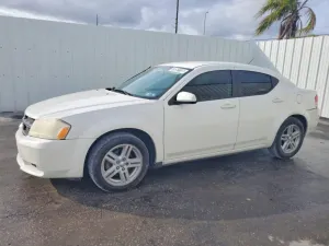 Dodge Avenger 2.4L 4 2010