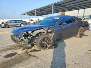 Dodge Challenger SXT 3.6L 6 2016