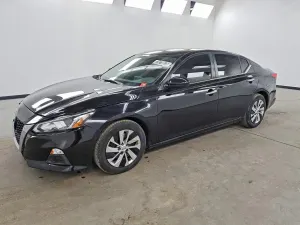 Nissan Altima 2.5L 4 2020