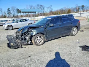 Ford Fusion SE 2.5L 4 2015