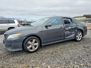 Toyota Camry BASE 2.5L 4 2011