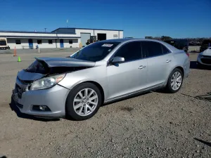 Chevrolet Malibu 2LT 2.5L 4 2014