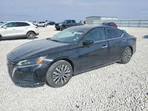 Nissan Altima SV 2.5L 4 2024