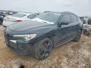 Alfa Romeo Stelvio TI 2.0L 4 2022