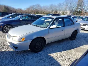 Toyota Corolla CE 1.8L 4 2001