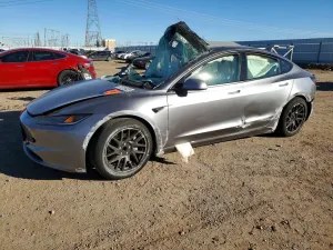 Tesla Model 3 2025