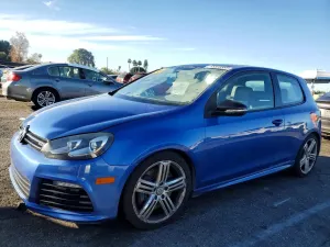 Volkswagen Golf R 2.0L 4 2012