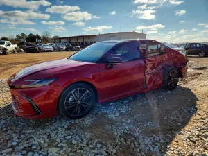Toyota Camry XSE 2.5L 4 2025