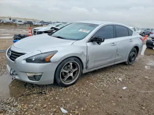 Nissan Altima 2.5 2.5L 4 2015
