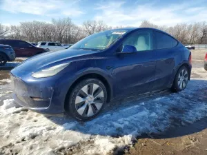 Tesla Model Y 2021