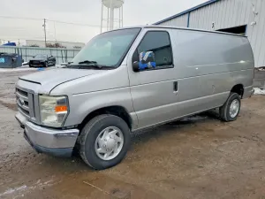Ford Econoline E150 VAN 4.6L 8 2013