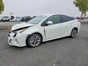 Toyota Prius 1.8L 4 2016