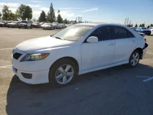 Toyota Camry SE 3.5L 6 2010