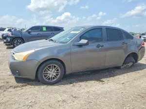 Ford Focus 2.0L 4 2010