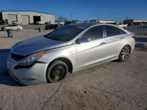 Hyundai Sonata SE 2.0L 4 2012