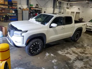 Nissan Frontier S 3.8L 6 2022