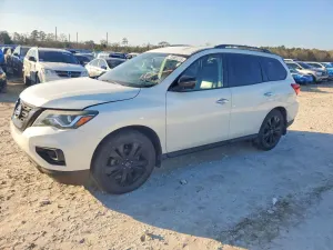 Nissan Pathfinder S 3.5L 6 2018