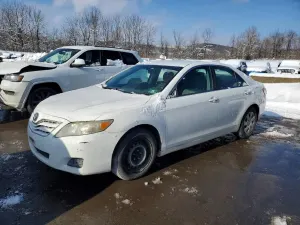 Toyota Camry 2.5L 4 2010