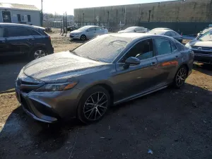 Toyota Camry 2.5L 4 2022