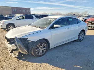 Chrysler 200 LIMITED 2.4L 4 2015