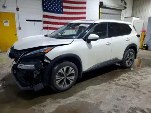 Nissan Rogue 2.5L 4 2021