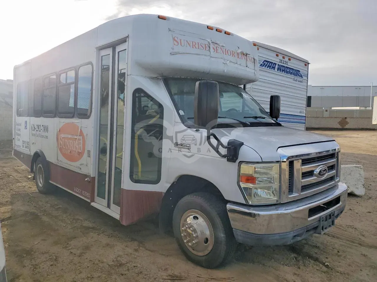 Ford Econoline E450 SUPER DUTY CUTAWAY VAN 6.8L 10 2015
