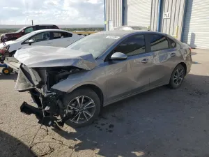 Kia Cerato / Forte / K3 2 L 4 2023